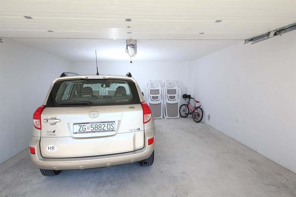 Apartments Plana, זאוסטרוג מראה חיצוני תמונה