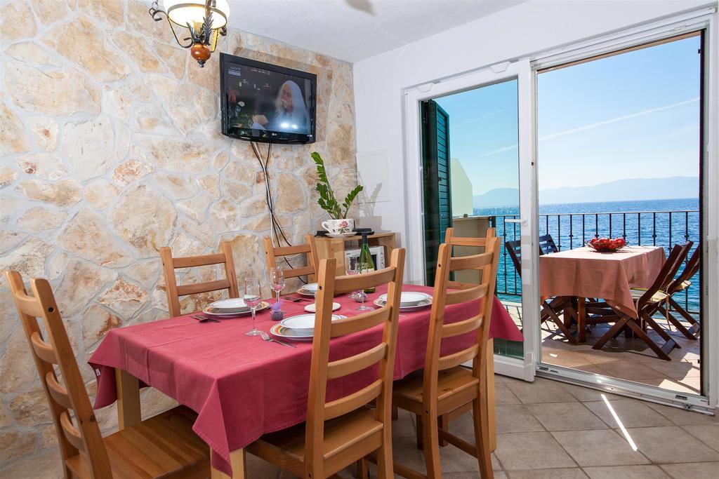 Apartments Plana, זאוסטרוג מראה חיצוני תמונה